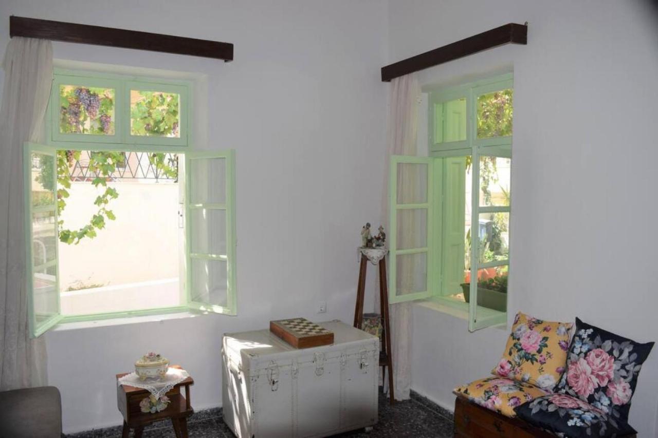 Village Home In Paradeísion מראה חיצוני תמונה